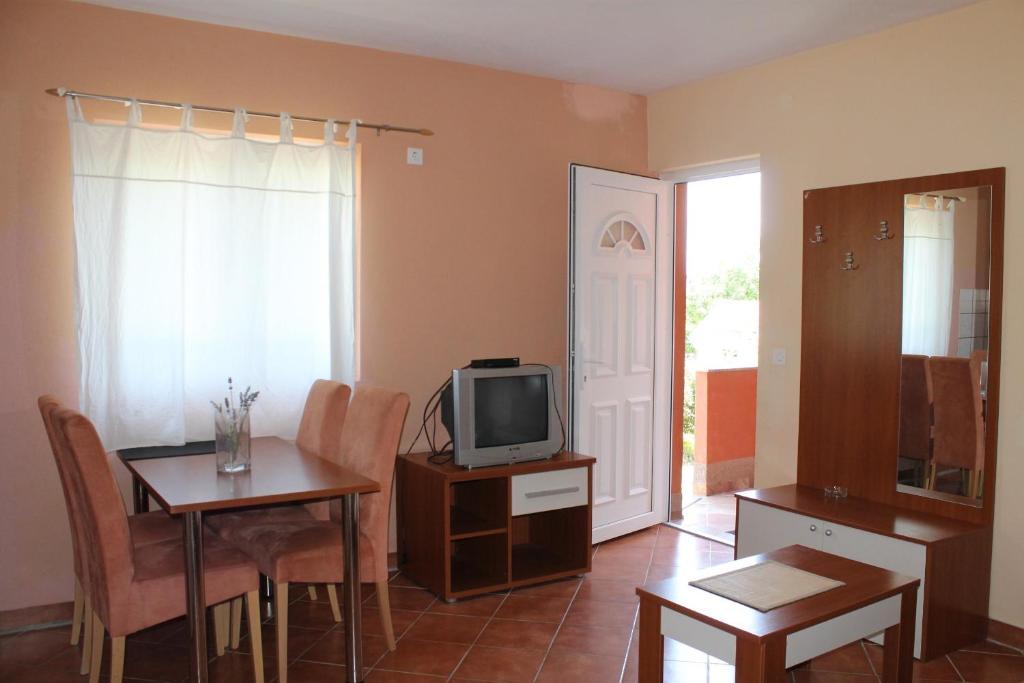 Apartments Isabela Башка Номер фото